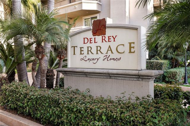 4060 Glencoe Avenue 204, Marina Del Rey, CA 90292