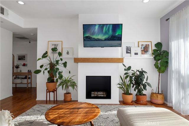 4060 Glencoe Avenue 204, Marina Del Rey, CA 90292