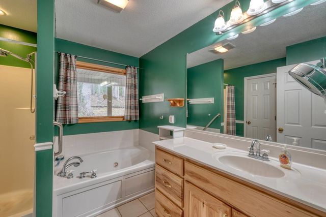 2478 Hi River Road, Hiawassee, GA 30548