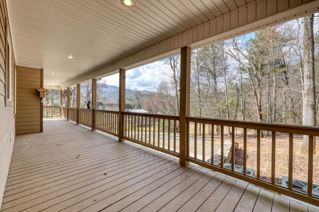2478 Hi River Road, Hiawassee, GA 30548