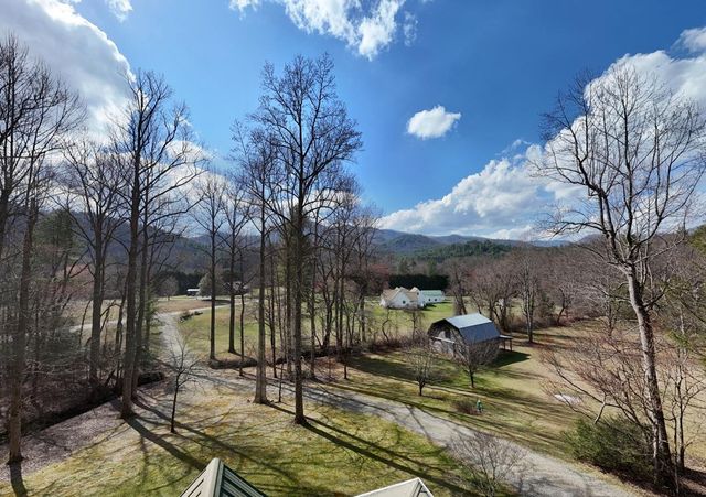 2478 Hi River Road, Hiawassee, GA 30548