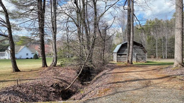 2478 Hi River Road, Hiawassee, GA 30548