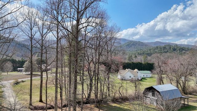 2478 Hi River Road, Hiawassee, GA 30548