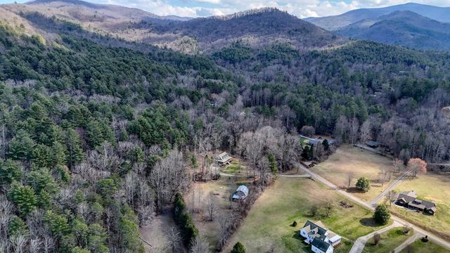 2478 Hi River Road, Hiawassee, GA 30548
