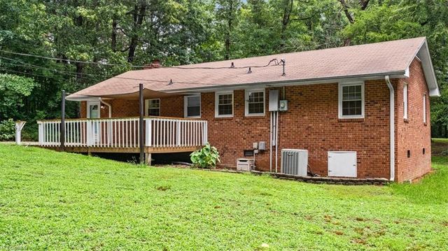 6630 Hunt Road, Pleasant Garden, NC 27313