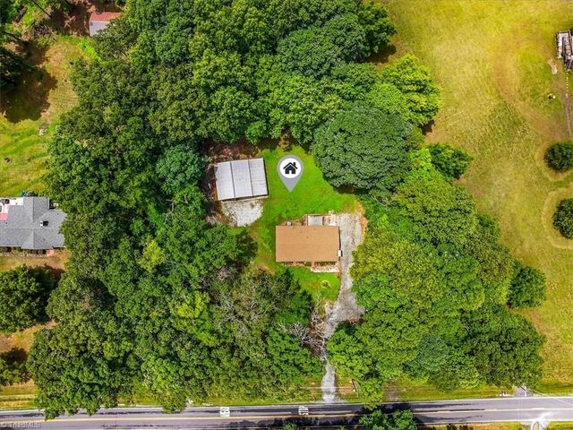 6630 Hunt Road, Pleasant Garden, NC 27313