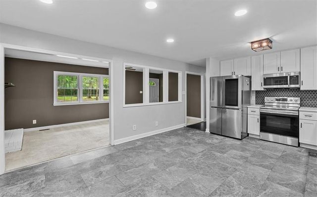6630 Hunt Road, Pleasant Garden, NC 27313