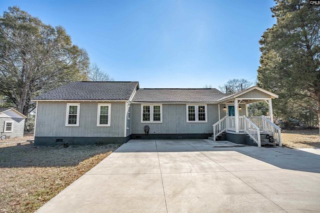 1114 West Street, Elgin, SC 29045