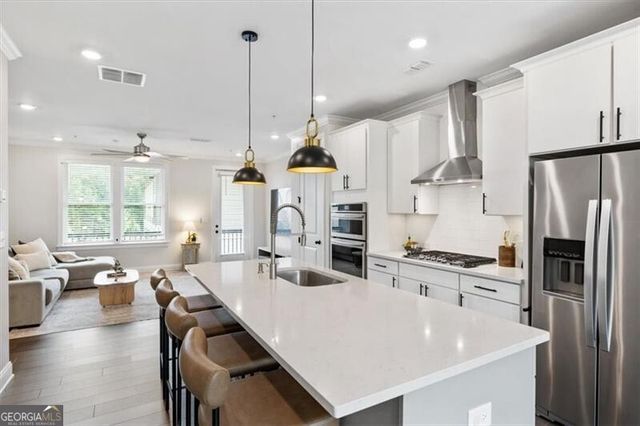 6579 Beacon Drive 327, Atlanta, GA 30328