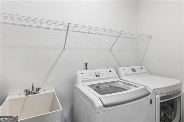 6579 Beacon Drive 327, Atlanta, GA 30328