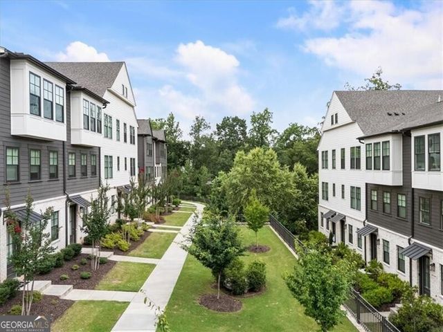 6579 Beacon Drive 327, Atlanta, GA 30328