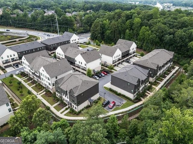 6579 Beacon Drive 327, Atlanta, GA 30328