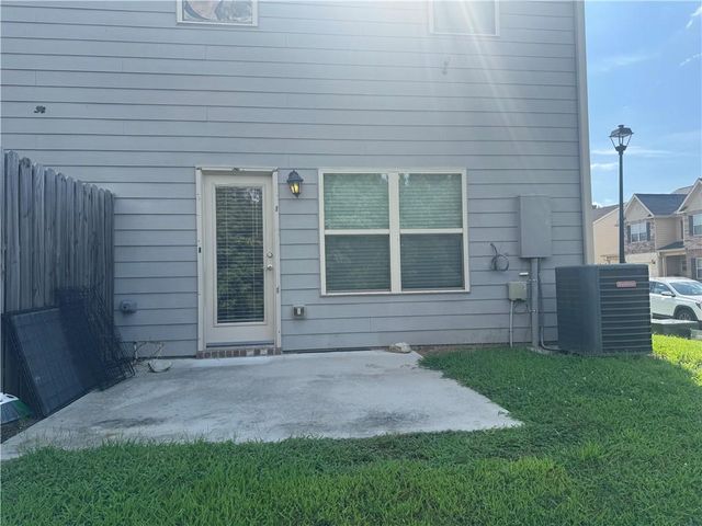 5263 Carrie Drive, Morrow, GA 30260