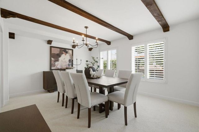 152 Vi­a De Tesoros, Los Gatos, CA 95032