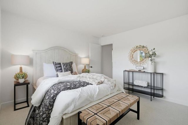 152 Vi­a De Tesoros, Los Gatos, CA 95032