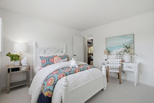 152 Vi­a De Tesoros, Los Gatos, CA 95032