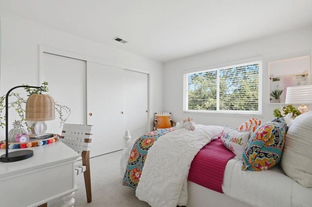 152 Vi­a De Tesoros, Los Gatos, CA 95032