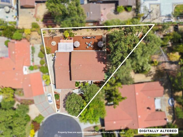 152 Vi­a De Tesoros, Los Gatos, CA 95032