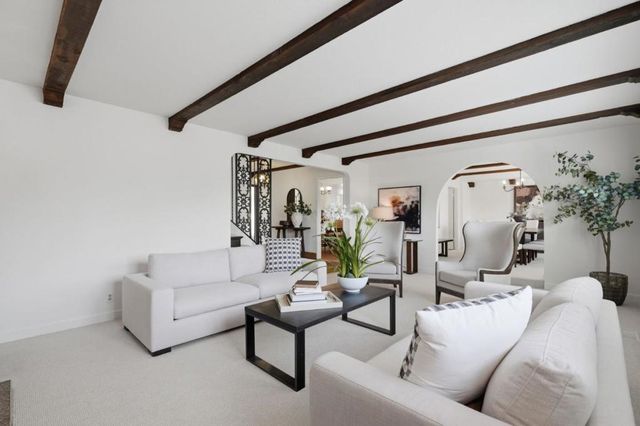 152 Vi­a De Tesoros, Los Gatos, CA 95032