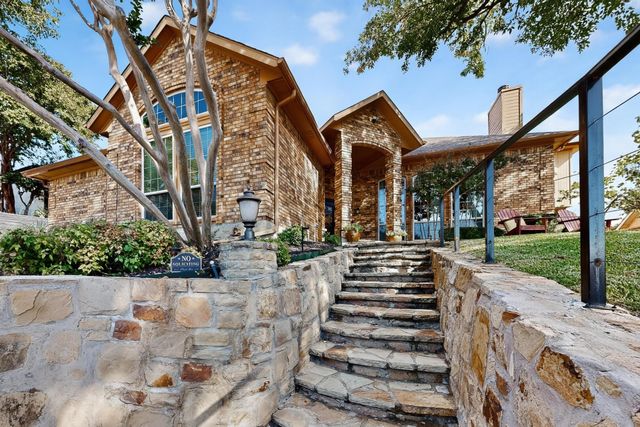 2806 Sausalito Drive, Carrollton, TX 75007