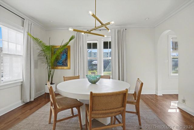 1123 S Owasso Avenue, Tulsa, OK 74120