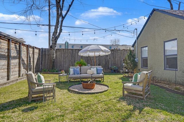 1123 S Owasso Avenue, Tulsa, OK 74120