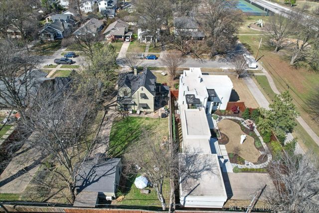 1123 S Owasso Avenue, Tulsa, OK 74120