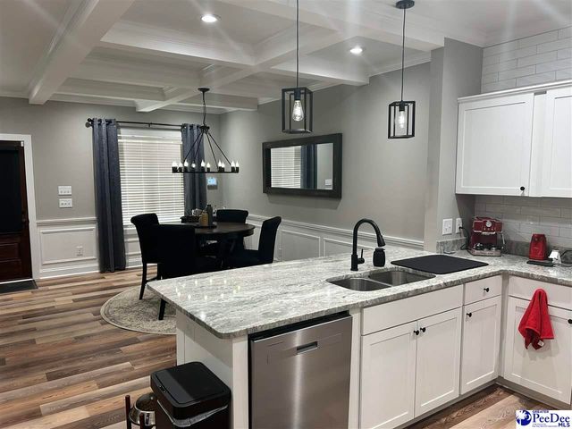 405 2nd St, Darlington, SC 29532