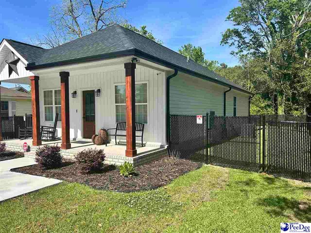 405 2nd St, Darlington, SC 29532