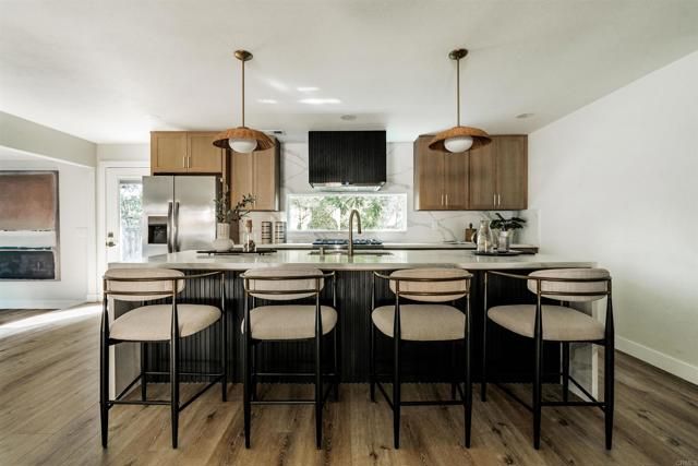 2275 Ivy Road, Oceanside, CA 92054