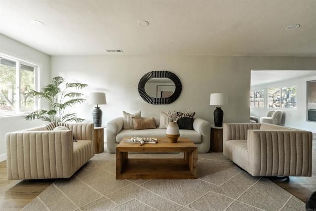 2275 Ivy Road, Oceanside, CA 92054