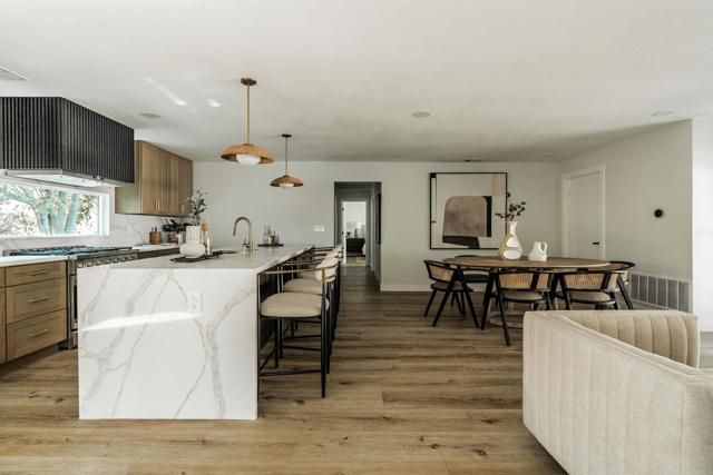 2275 Ivy Road, Oceanside, CA 92054