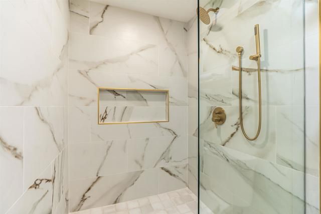 2275 Ivy Road, Oceanside, CA 92054