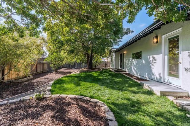 2275 Ivy Road, Oceanside, CA 92054