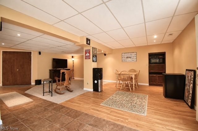 5566 River Road, Madison, OH 44057
