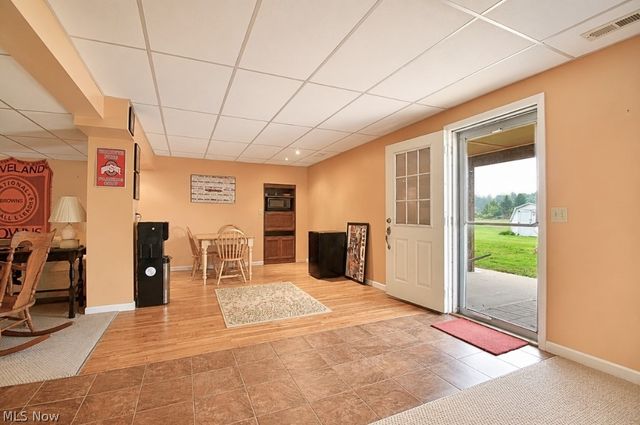 5566 River Road, Madison, OH 44057