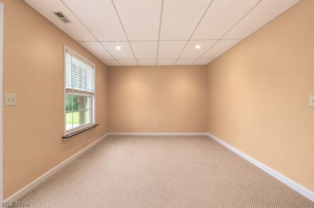5566 River Road, Madison, OH 44057