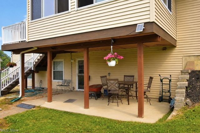 5566 River Road, Madison, OH 44057