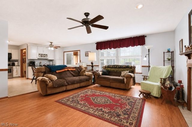 5566 River Road, Madison, OH 44057