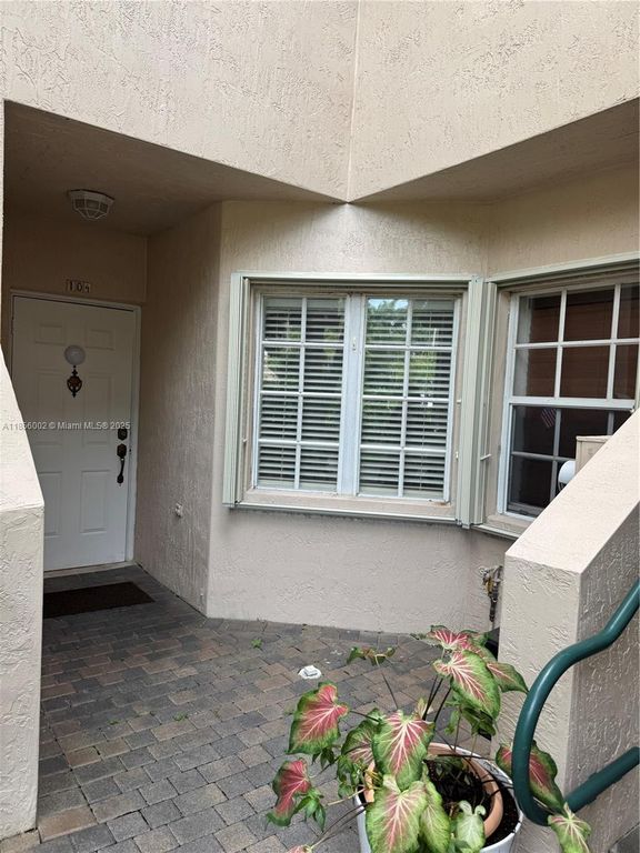 5650 NW 115th Ct 104, Doral, FL 33178