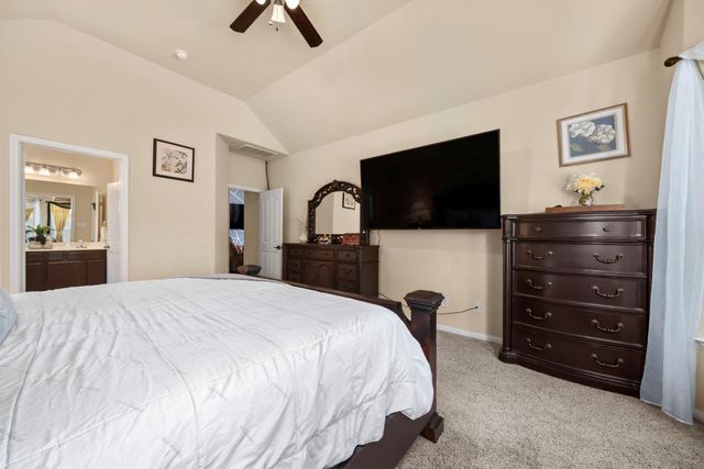 1024 Shadow Glenn Drive, Conroe, TX 77301