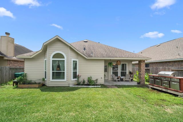 1024 Shadow Glenn Drive, Conroe, TX 77301