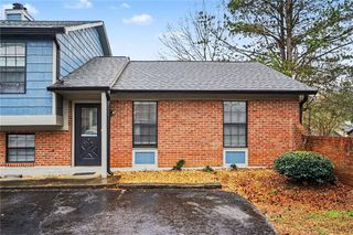 1205 Natchez SW Trace A, Marietta, GA 30008