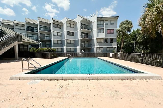 1900 N Congress Avenue 105, West Palm Beach, FL 33401