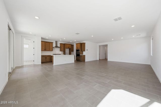 24189 W RAYMOND Street, Buckeye, AZ 85326