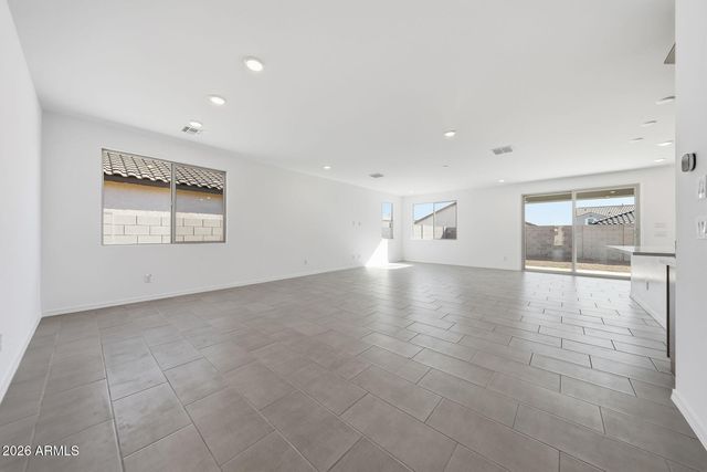 24189 W RAYMOND Street, Buckeye, AZ 85326