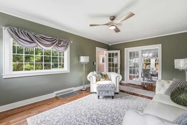 5280 West Taft Road, Clay, NY 13212