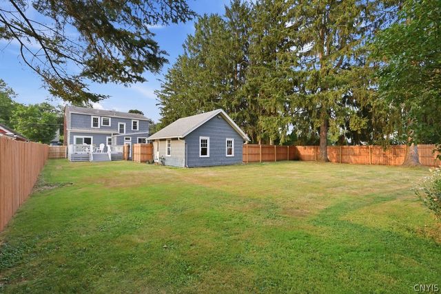 5280 West Taft Road, Clay, NY 13212