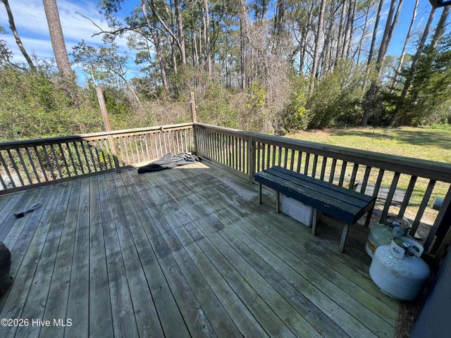 109 Ashley Lane, Beaufort, NC 28516