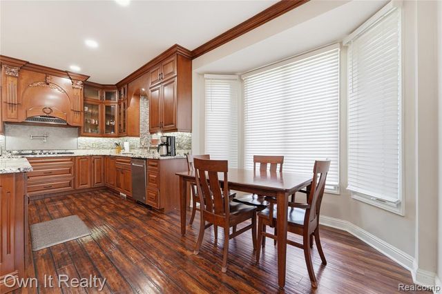 48280 Gladstone Road, Canton, MI 48188